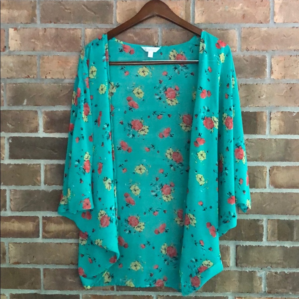 Charming Charlie Kimono